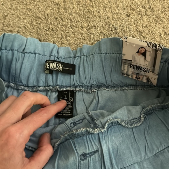 Rewash brand paper bag shirt - Picture 2 of 2